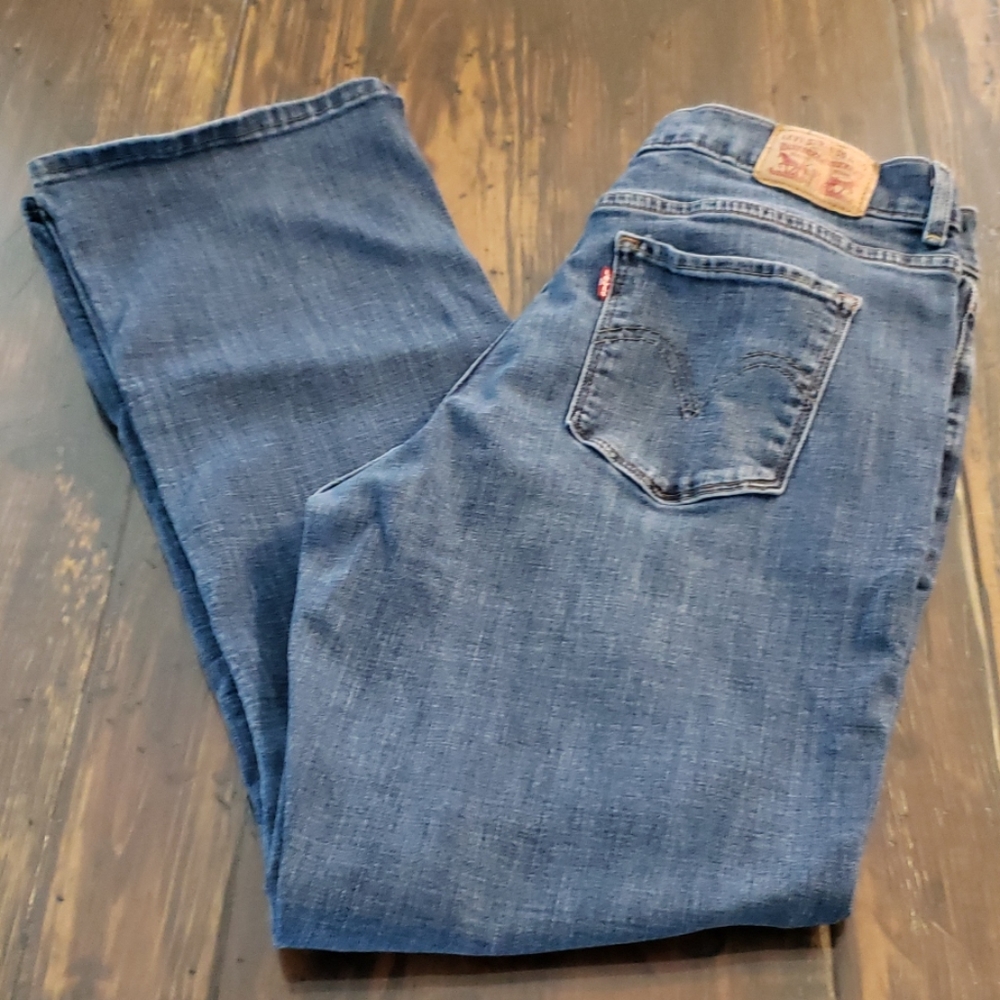 Levi's classic boot jeans